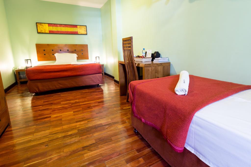 Sole Hotel Antananarivo Exterior foto